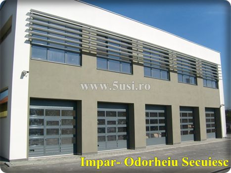 Usi industriale sectionale, Porti industriale sectionale, Sectional overhead doors